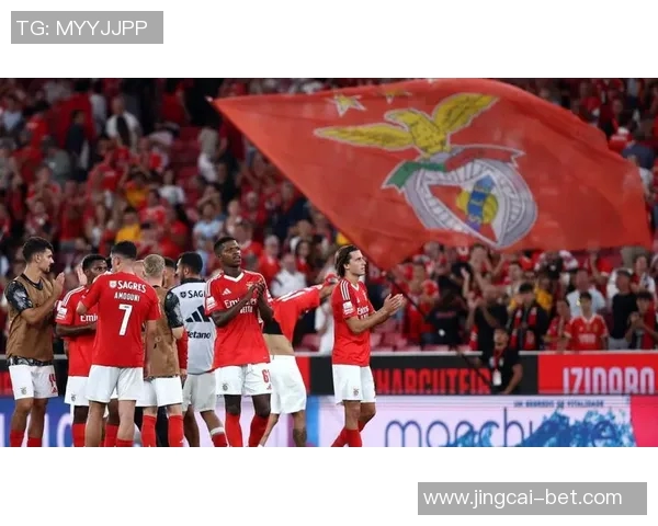 世界杯焦点战巴黎圣日耳曼与本菲卡激战成平局数据分析揭示逆转瞬间